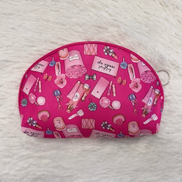 unbranded Handbags - Pink Cosmetic Pouch - Travel Makeup Bag
